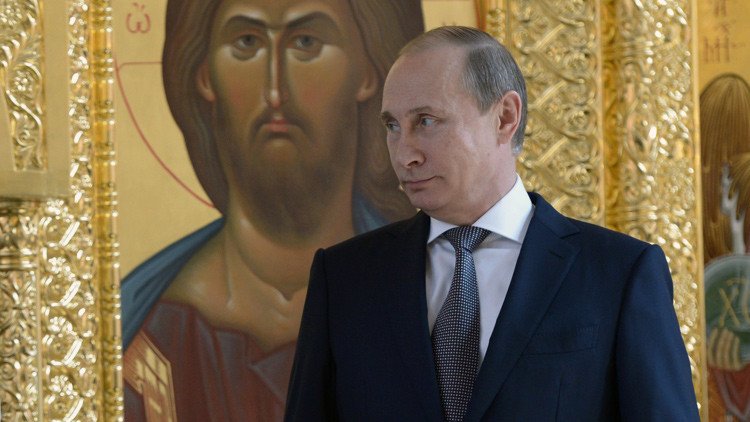 Putin propone una ley que prohíba considerar extremistas las escrituras sagradas