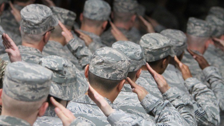  "El Ejército de EE.UU. se vuelve cada vez más débil mientras que sus rivales se modernizan"