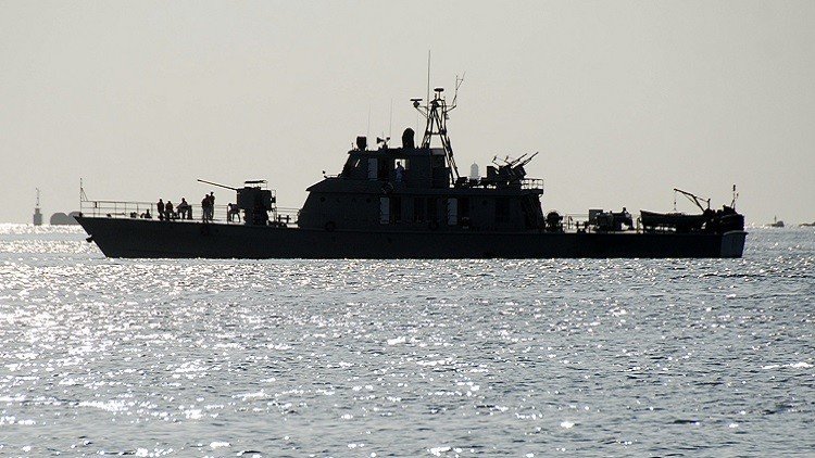 Buques de guerra iraníes llegan a la ciudad rusa de Astracán
