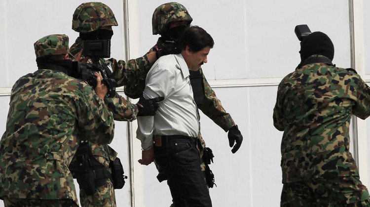 Revelan cómo 'El Chapo' se salvó cuando estuvo a punto de ser recapturado en Sinaloa