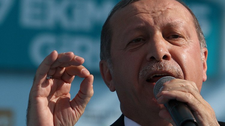 Erdogan: Los kurdos, el EI y la inteligencia siria estarían involucrados en atentado en Ankara