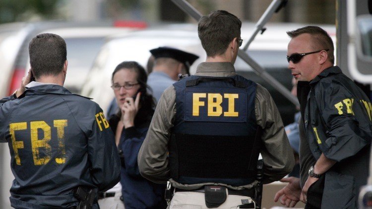 En lugar de dar caza a los reclutadores del EI, ¿los agentes del FBI crean terroristas?
