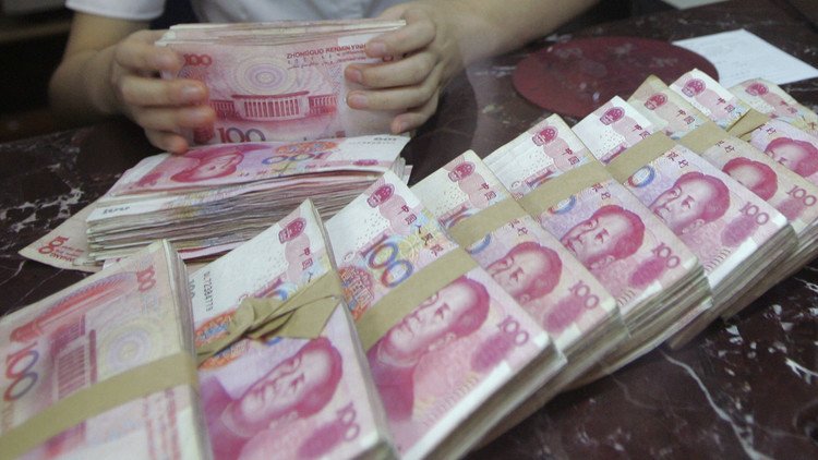 Bloomberg: "China podría eliminar sus controles de divisas" 