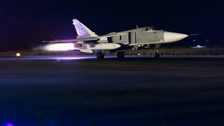 Fotos: Los terroristas del Estado Islámico no se libran de los bombardeos rusos ni de noche