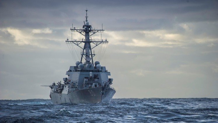 Cañones de riel, láseres y energía nuclear: ¿Será así el próximo gran buque de la Armada de EE.UU.?