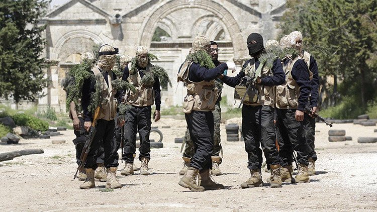 El Ejército Libre Sirio propone a Rusia entablar conversaciones sobre la crisis en Siria