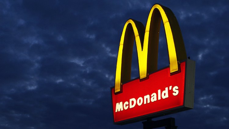 Polémica: El Gobierno de EE.UU. favorece las ventas de McDonald's