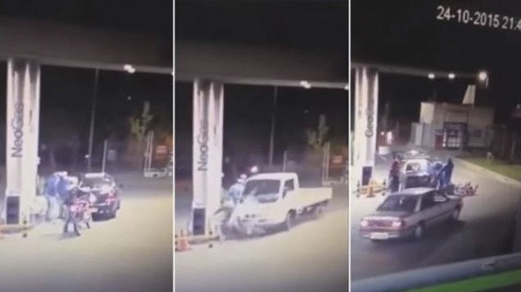 ‘Justicia sobre ruedas’: camión atropella a un ladrón para impedir un asalto en una gasolinera