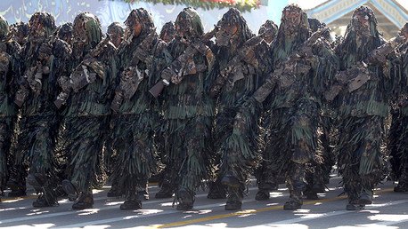 El Ejército de Irán lanza maniobras militares a gran escala en el oeste del país