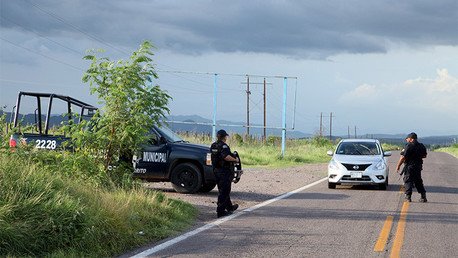 Fotos: La 'cacería' de 'El Chapo' deja un rastro de coches y casas baleadas en el Triángulo Dorado
