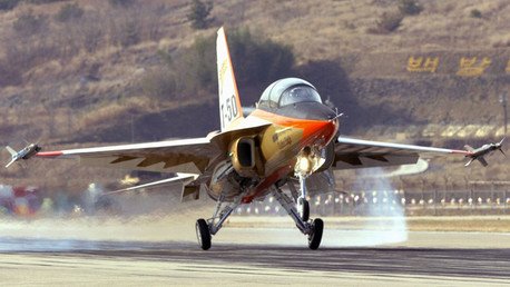 ¿Por qué Estados Unidos prohibe a Corea del Sur vender cazas de entrenamiento?