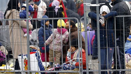 Assange explica qué causó la crisis de refugiados en Europa