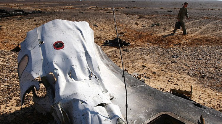 Compañía aérea del avión siniestrado en Egipto: "La catástrofe fue causada por un factor externo"