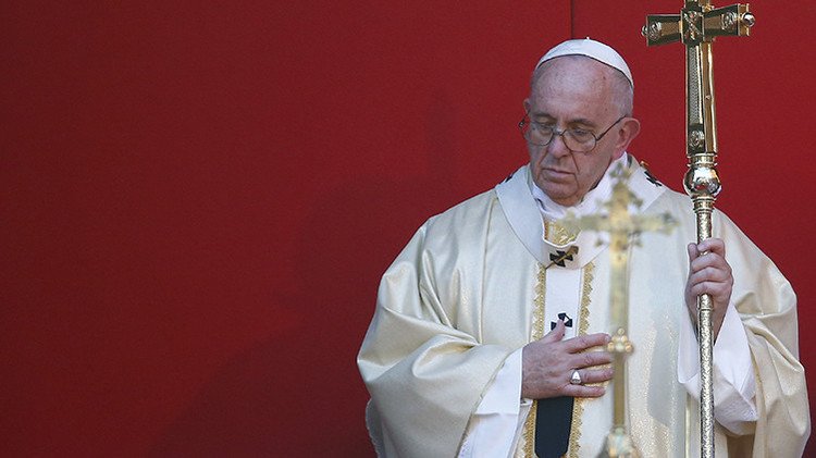 Nuevo escándalo en la Iglesia: "Fui esclavo sexual de una secta católica de depravados"
