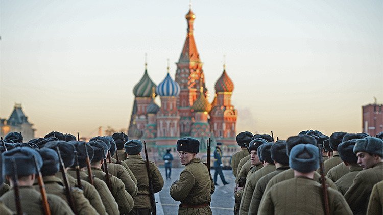 Ensayo general en Moscú del legendario desfile militar de 1941