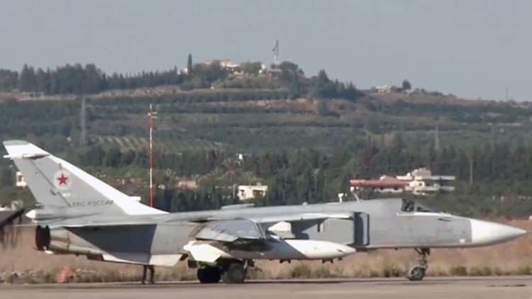 Entre en la base rusa de Latakia donde se ultima la operación antiterrorista en Siria (video)