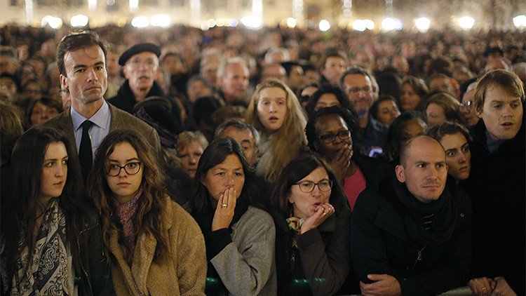 "Los atentados de París no son un ataque contra un país, sino contra la civilización"