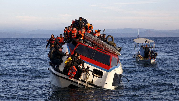Dos yihadistas involucrados en la masacre de París fueron rescatados de un barco con refugiados