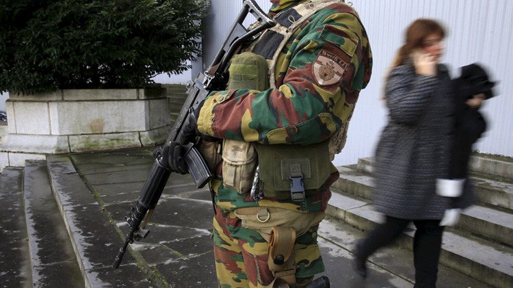 "OK, estamos preparados": Hallan un móvil supuestamente utilizado por un terrorista de París