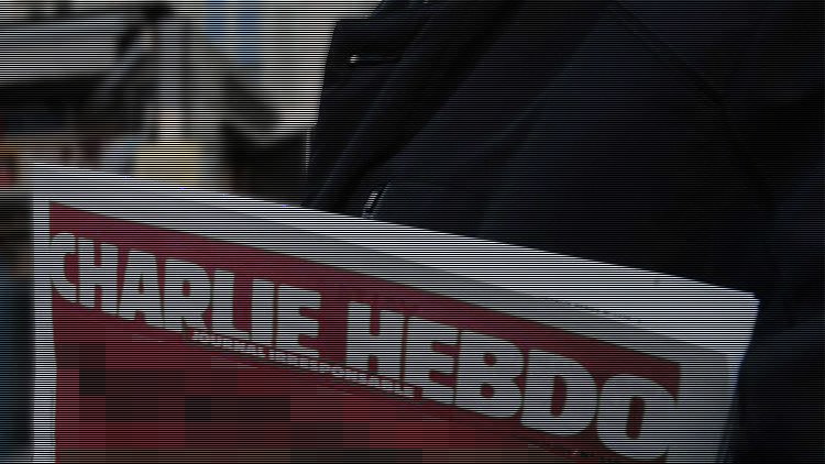  "Los yihadistas superan a los nazis": 'Charlie Hebdo' se mofa y carga contra el Estado Islámico