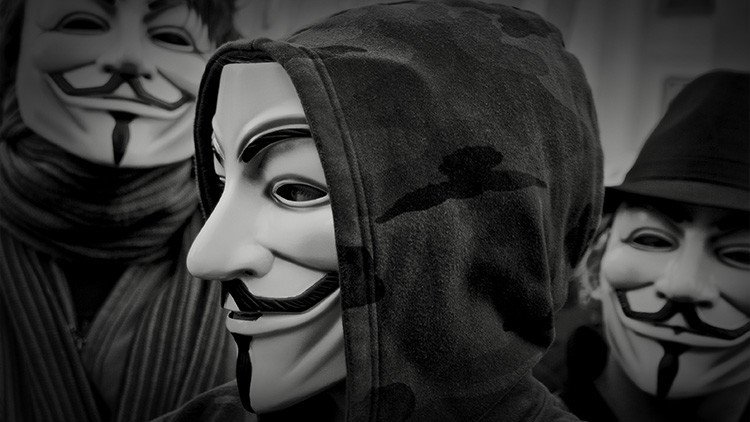 "Sois el virus, nosotros la cura": Anonymous desmantela 20.000 cuentas de Twitter del EI