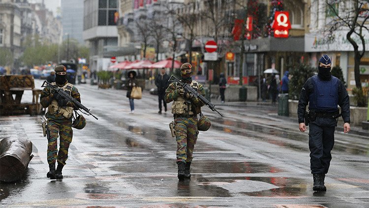 Bélgica mantiene la alerta máxima: "Lo que tememos es un ataque similar al de París"