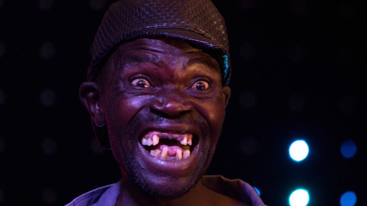Critican un concurso de feos en Zimbabue por premiar al más 'bonito'
