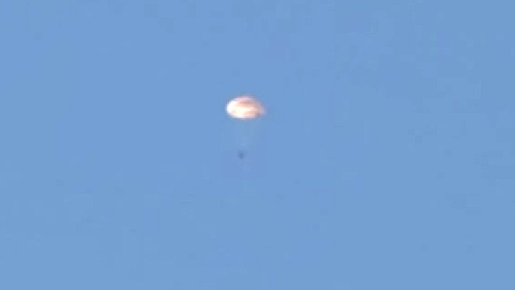 Milicias turkmenas: los pilotos rusos fueron tiroteados mientras descendían en paracaídas