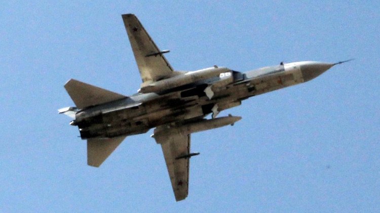 Rusia confirma la muerte de un piloto del avión Su-24 derribado por Turquía