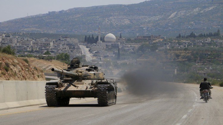 El Ejército sirio expulsa al EI de todos los pueblos alrededor de estratégico aeródromo de Alepo