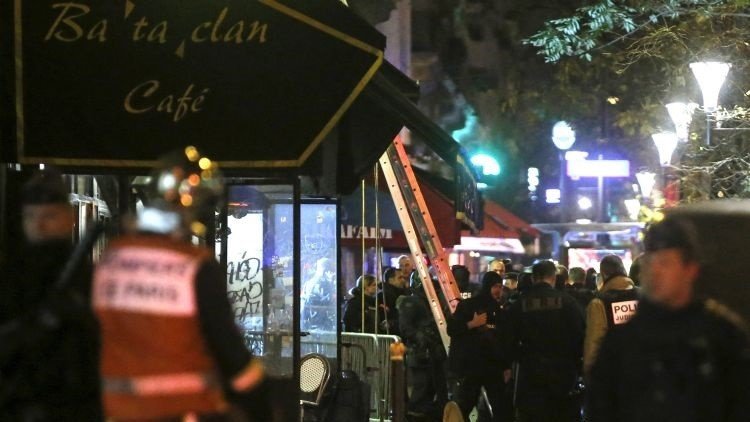 'Black Friday': Terroristas de París compraron armas por Internet en Alemania