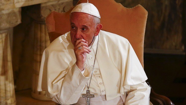 Escándalo en el Vaticano: obispo italiano desea que un "milagro" termine con la vida del papa