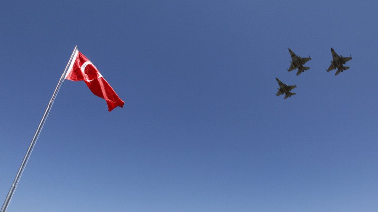 Atenas: "Turquía ya no se atreve a violar el espacio aéreo griego"