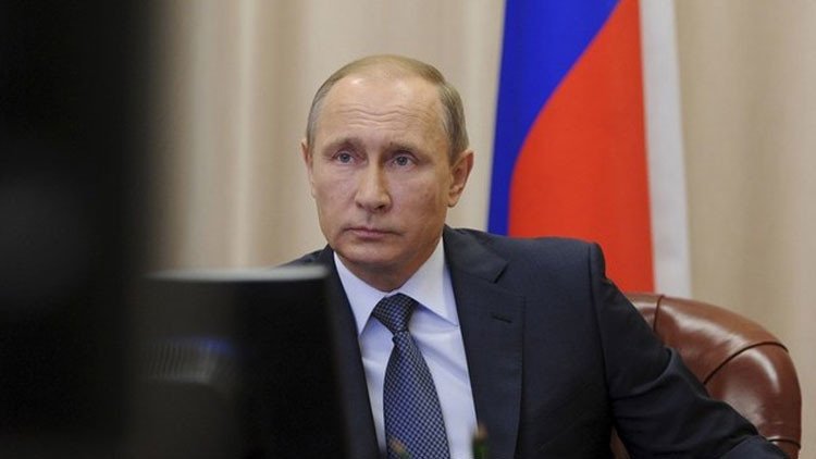 Escritor español: "En el mundo ya no quedan verdaderos gobernantes, excepto Putin"