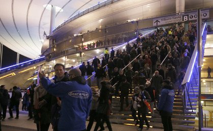Una de las explosiones en el Estadio de Francia fue obra de un suicida
