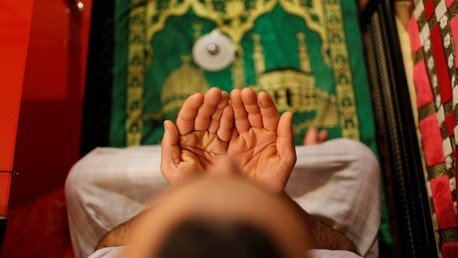 Francia estudia el cierre de las mezquitas radicales
