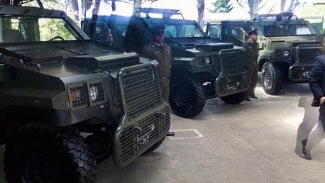 Chile compra 12 blindados con ametralladoras 'para dialogar' con el pueblo mapuche 