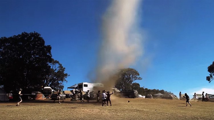 Un festival musical en Australia cuenta como artista invitado… ¡con un tornado!
