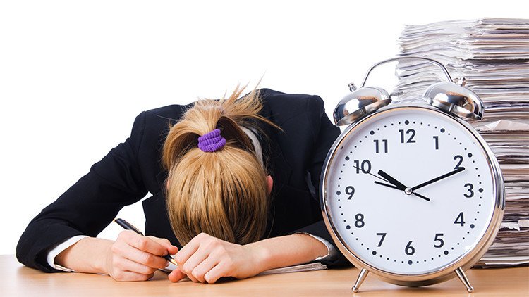 Economista francés: "Hay que reducir drásticamente las horas de trabajo"