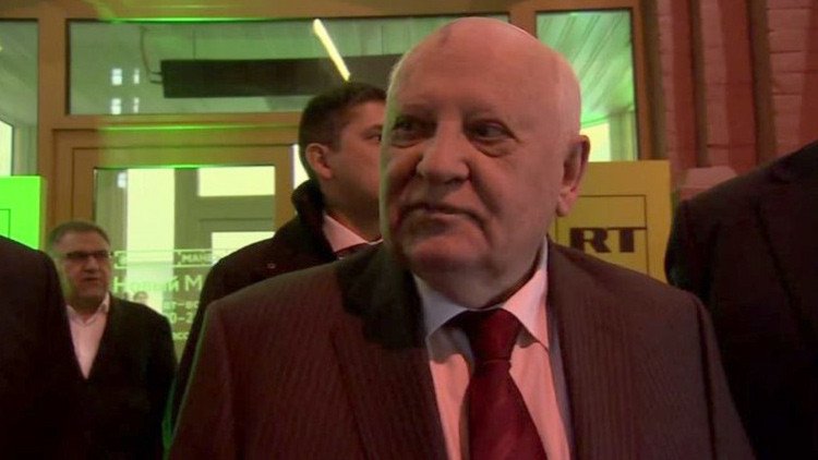 Gorbachov felicita a RT en su décimo aniversario: "¡Soy uno de sus mayores seguidores!"