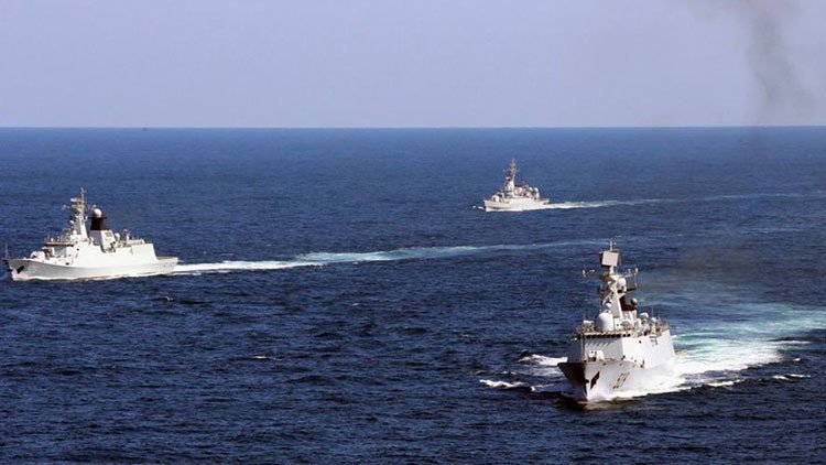 La Armada china intensifica los ejercicios en la zona en disputa en el mar de la China Meridional
