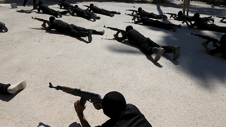 EE.UU. compra a la mafia búlgara armas para los rebeldes sirios
