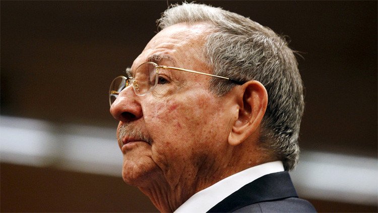 Raúl Castro: "EE.UU. mantiene programas que son lesivos a la soberanía cubana"