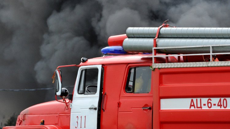 Se incendia una refinería de petróleo en el sur de Rusia