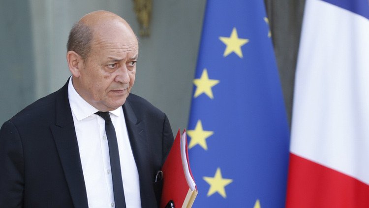 Francia solicita a Rusia más ataques contra el Estado Islámico