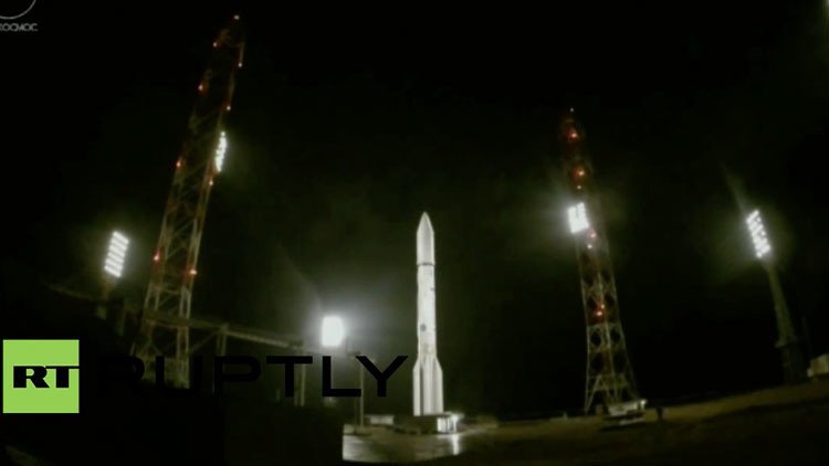 ¡En órbita!: Rusia lanza con éxito el cohete Protón-M y su satélite de comunicaciones (VIDEO)