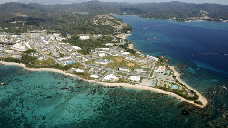 Autoridades de Okinawa denuncian a Tokio para impedir la reubicación de una base de EE.UU. 