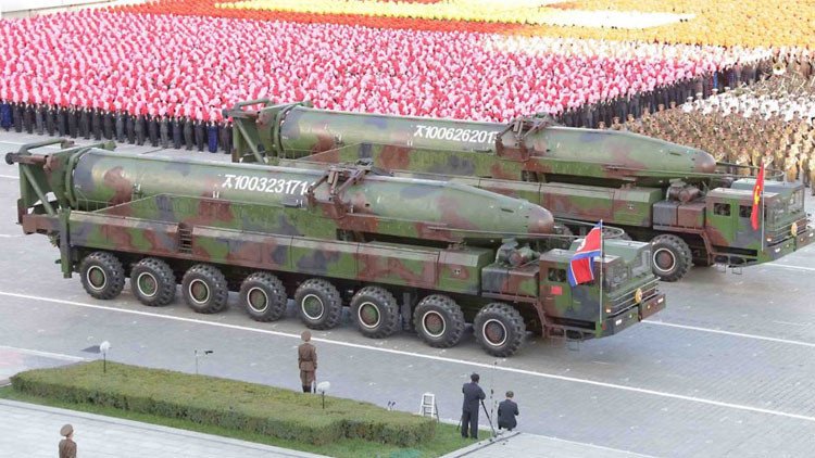 Seúl: Corea del Norte podría producir ocho cabezas nucleares  