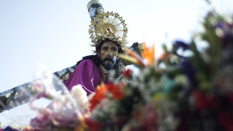 Polémica en Guatemala: La estatua de Jesucristo que pudo llegar a general del Ejército