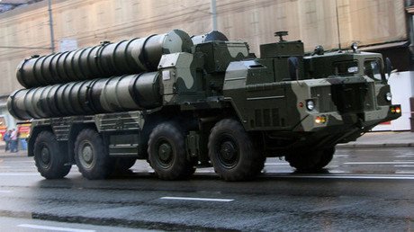 Rusia inicia el suministro del sistema S-300 a Irán